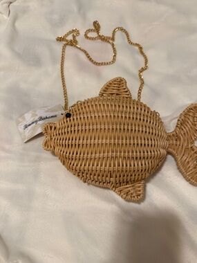 Tommy Bahama Tan Woven Fish Crossbody with Gold Chain